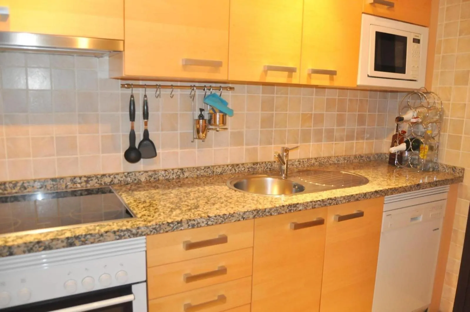 Bougainvillea Bay Estepona & Parking Apartment