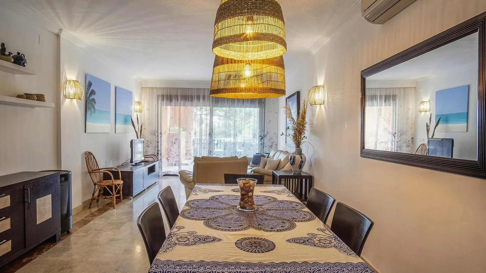 Bougainvillea Bay Estepona & Parking
