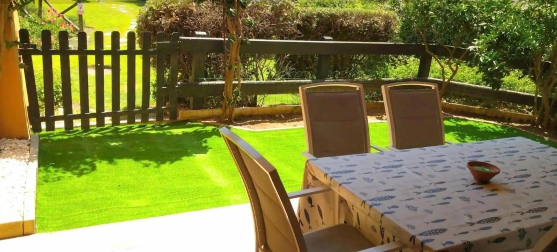 Bougainvillea Bay Estepona & Parking 0*,  Hiszpania