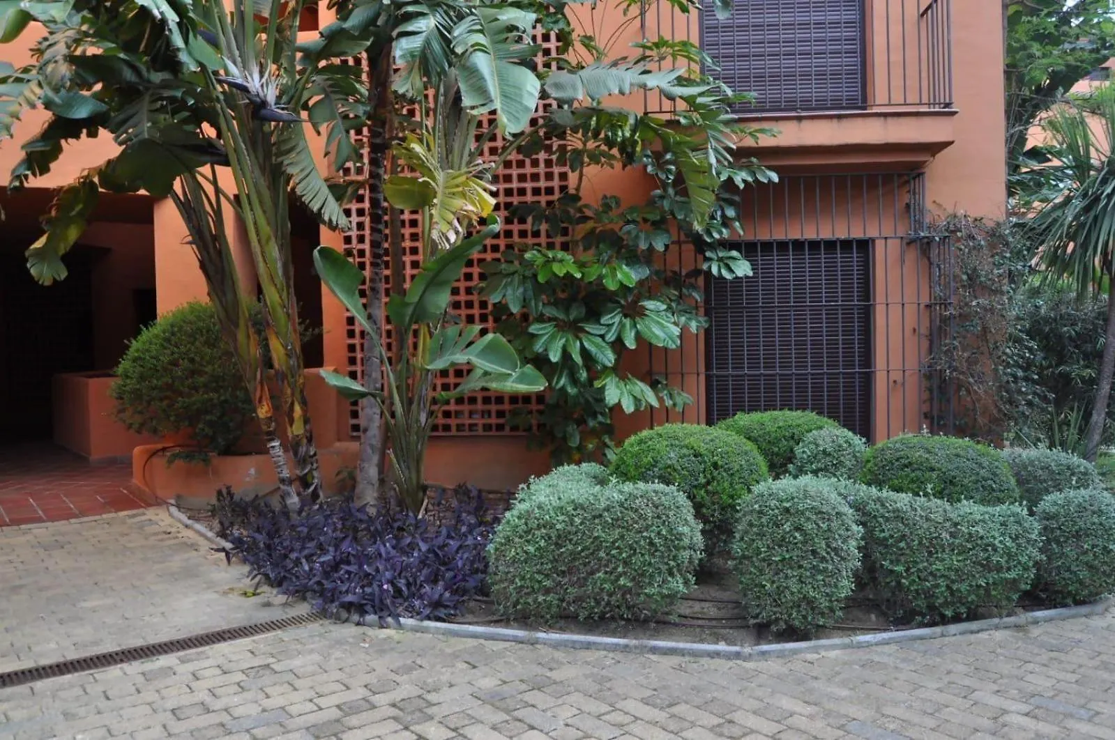 Bougainvillea Bay Estepona & Parking 0*,  Hiszpania